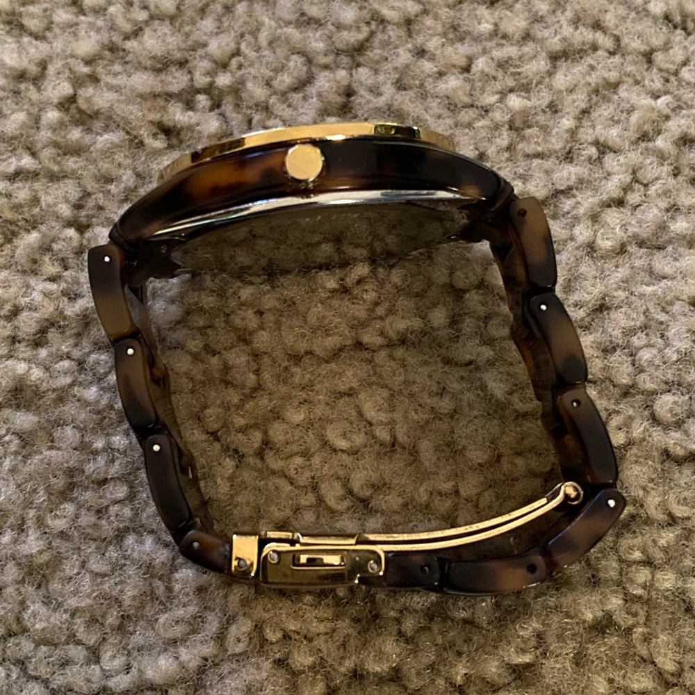 FOSSIL Watch - Picture 3 of 4
